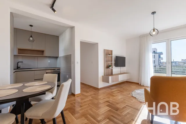 Na prodaju, Stan, 64 m², Budva