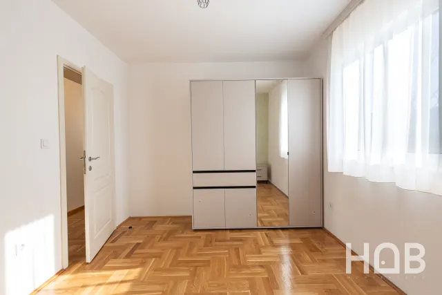 Na prodaju, Stan, 64 m², Budva