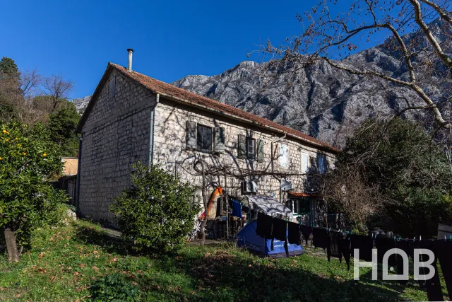 Na prodaju, Kuća, 140 m², Kotor