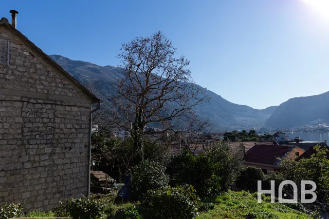 Na prodaju, Kuća, 140 m², Kotor