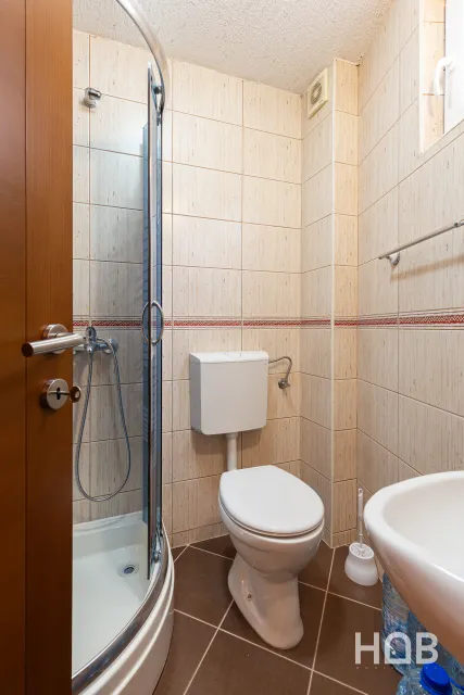 Na prodaju, Stan, 70 m², Budva