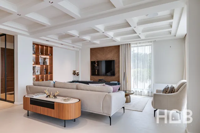 For Sale, Villa, 250 m², Budva