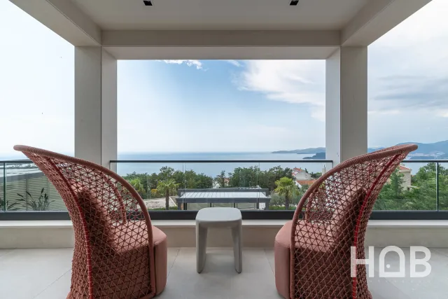 For Sale, Villa, 250 m², Budva