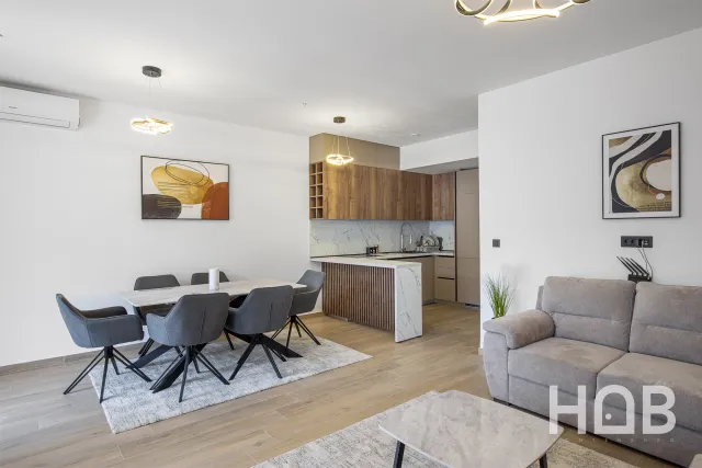 Na prodaju, Stan, 81 m², Budva