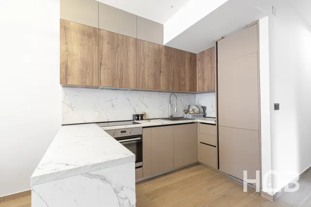 Na prodaju, Stan, 81 m², Budva