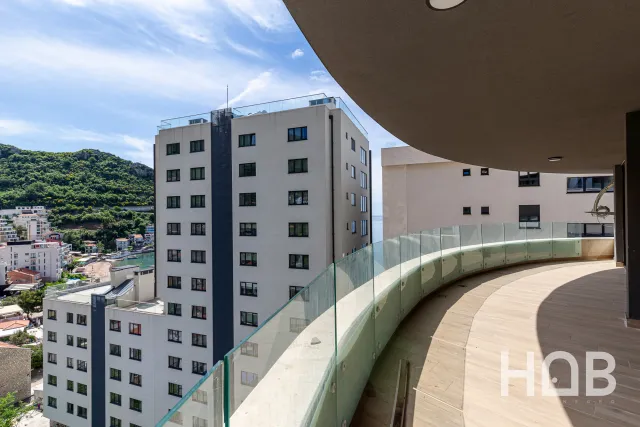 Na prodaju, Stan, 140 m², Budva
