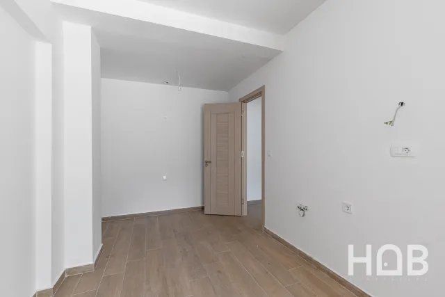 Na prodaju, Stan, 140 m², Budva