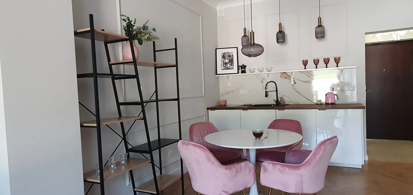 Na prodaju, Stan, 48 m², Budva