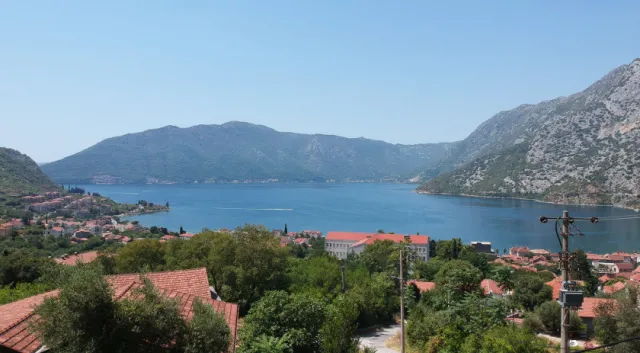 Na prodaju, Plot, 910 m², Kotor