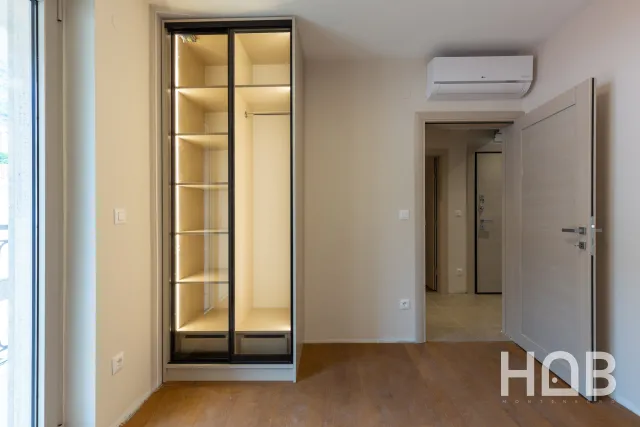 Na prodaju, Stan, 68 m², Budva