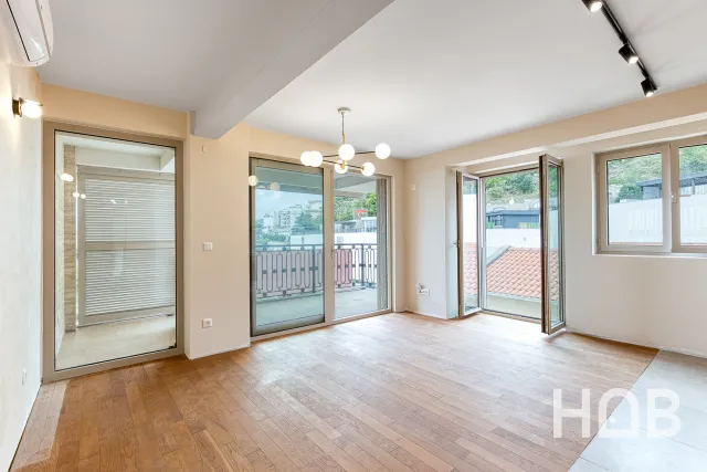 Na prodaju, Stan, 68 m², Budva