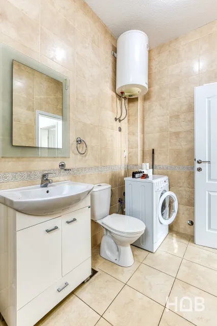 En venta, Apartamento, 144 m², Budva