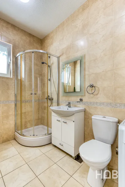 En venta, Apartamento, 144 m², Budva