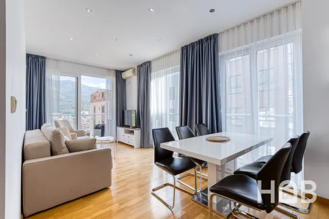 En venta, Apartamento, 144 m², Budva