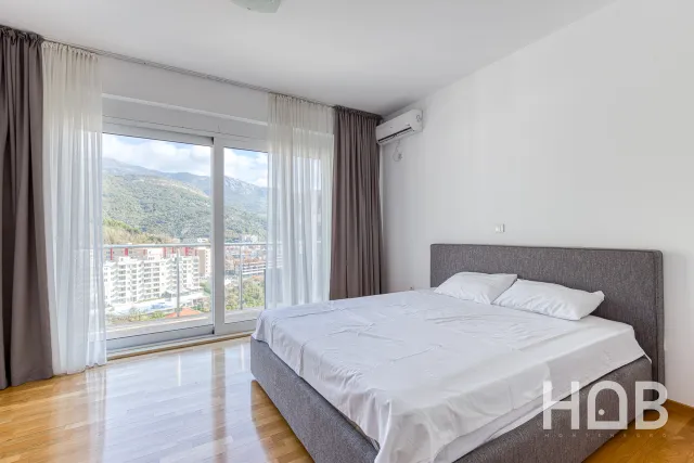 En venta, Apartamento, 144 m², Budva