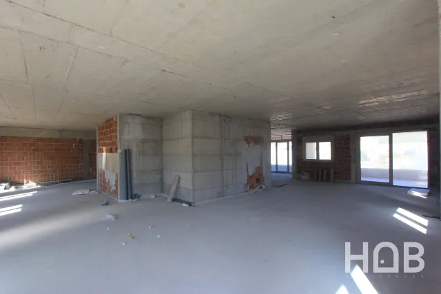 Na prodaju, Apartment In New Building, 190 m², Budva