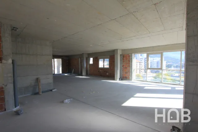 Na prodaju, Apartment In New Building, 190 m², Budva