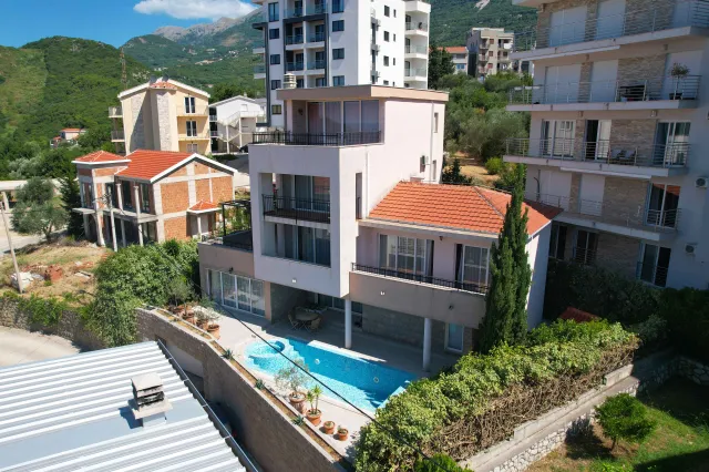 Satılır, Villa, 650 m², Budva