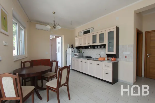 للبيع, شقة, 79 m², Tivat