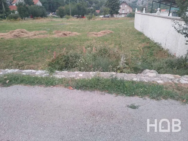 En venta, Plot, 666 m², Montenegro