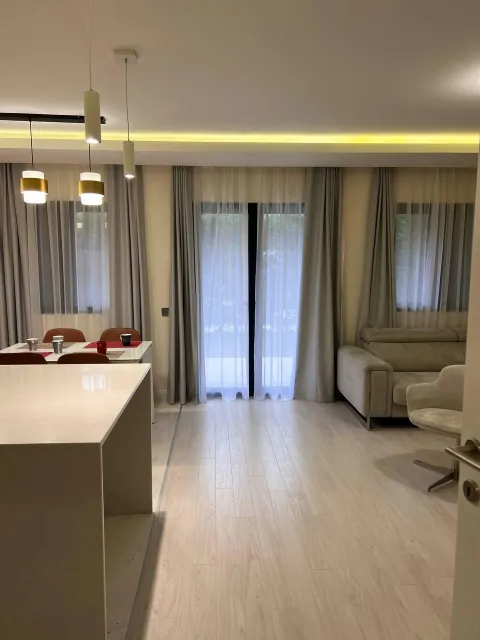 Na prodaju, Kuća, 170 m², Kotor