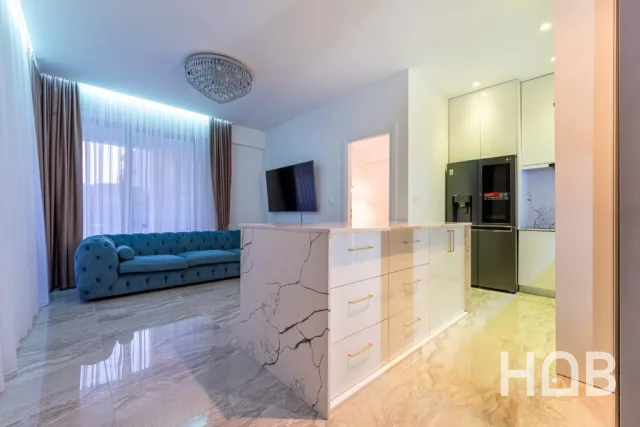 Na prodaju, Stan, 56 m², Budva