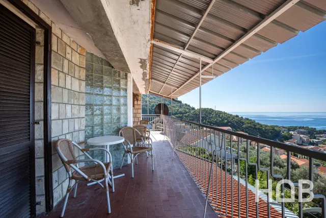 Na prodaju, Kuća, 60 m², Budva