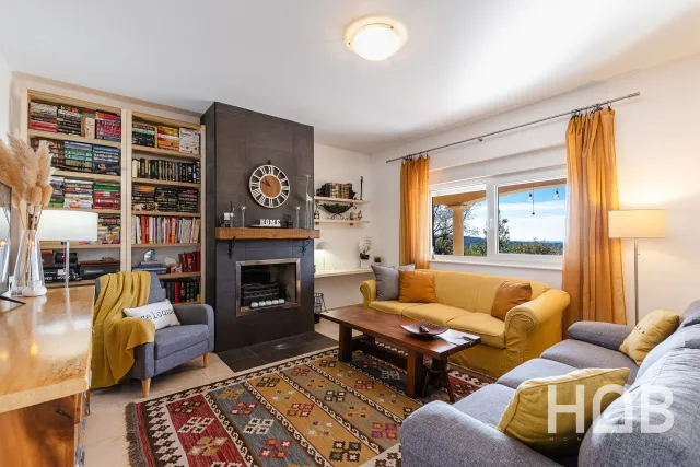 Na prodaju, Vila, 220 m², Kotor