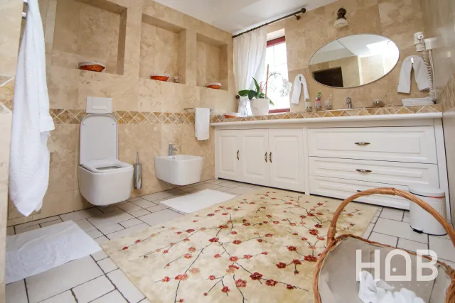 Na prodaju, Vila, 1200 m², Bar