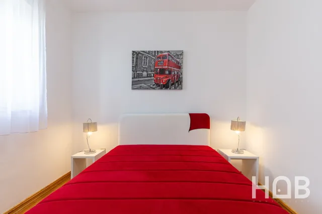 Na prodaju, Stan, 139 m², Budva