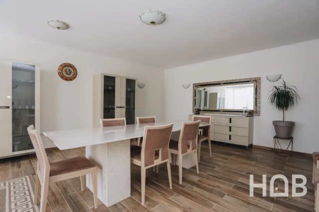 Na prodaju, Vila, 516 m², Tivat