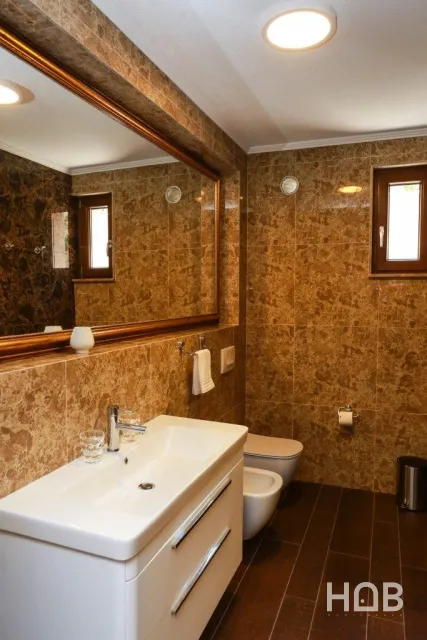 Na prodaju, Vila, 516 m², Tivat