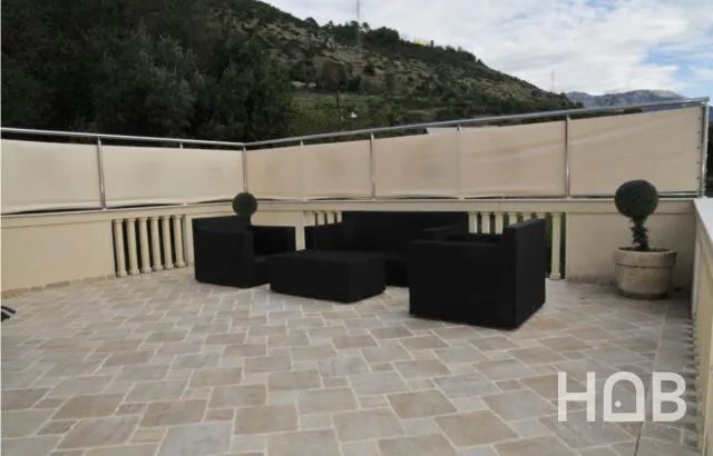 Na prodaju, Vila, 264 m², Tivat