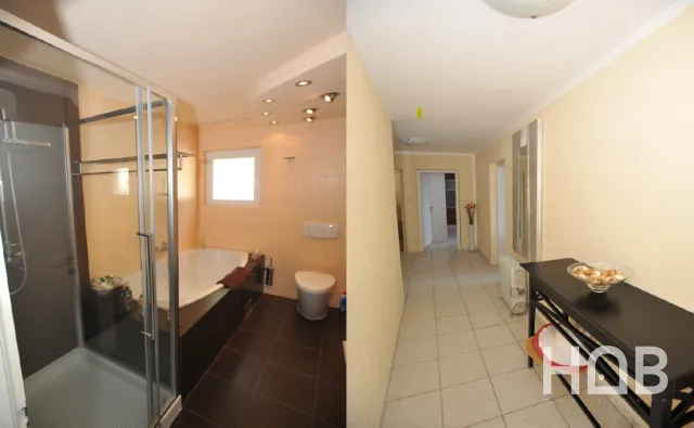 Na prodaju, Vila, 264 m², Tivat