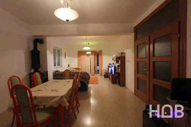 À vendre, Maison, 220 m², Herceg Novi