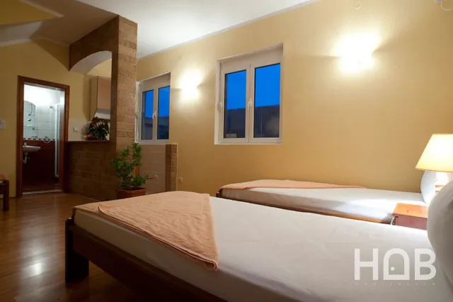 Satılık, Otel, 957 m², Budva