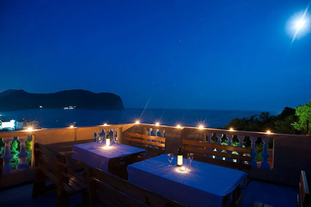 Satılık, Otel, 957 m², Budva