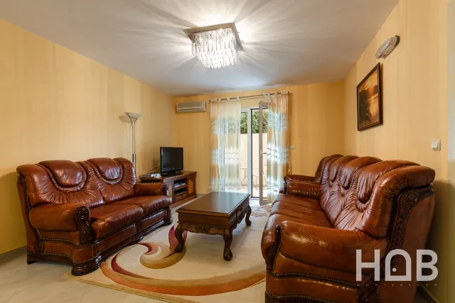 Satılık, Daire, 117 m², Budva