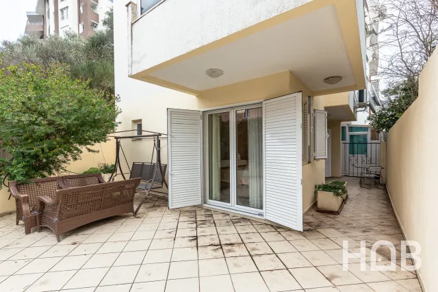 Satılık, Daire, 117 m², Budva