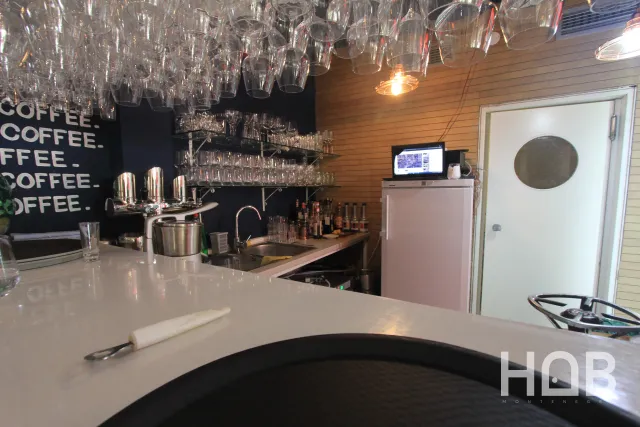 En venta, Commerce Property, 133 m², Budva