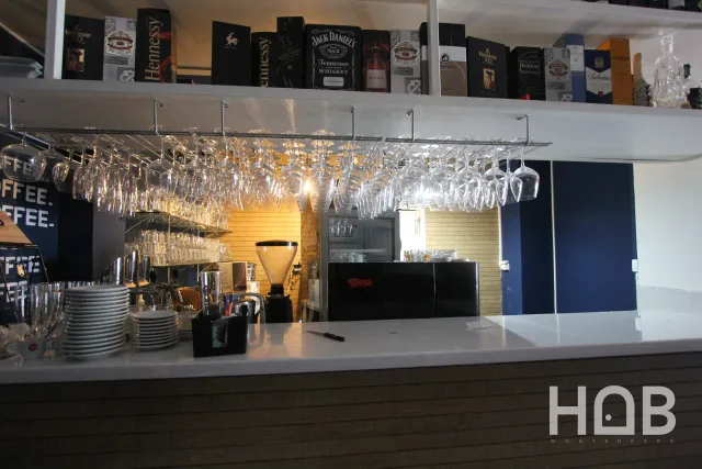 En venta, Commerce Property, 133 m², Budva