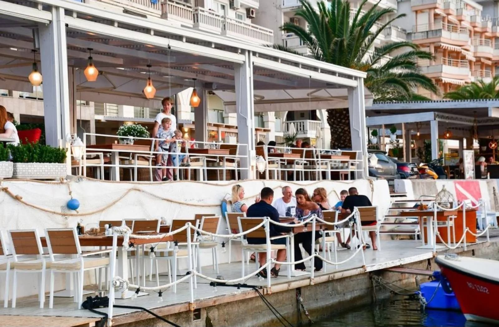 En venta, Commerce Property, 133 m², Budva