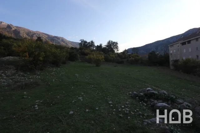Na prodaju, Plot, 2121 m², Kotor