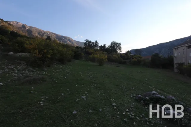 Na prodaju, Plot, 2121 m², Kotor