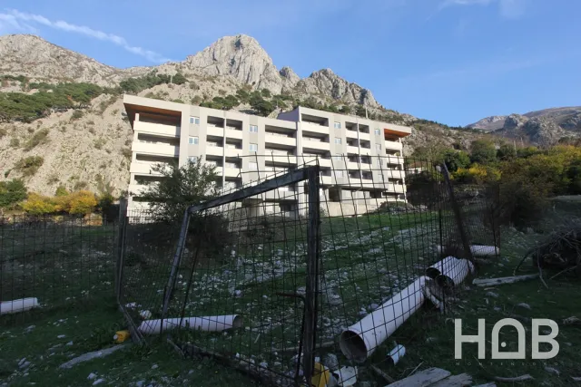 Na prodaju, Plot, 2121 m², Kotor