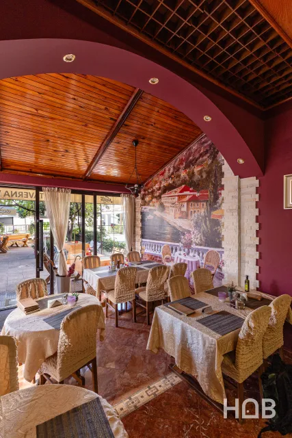 En venta, Commerce Property, 115 m², Budva