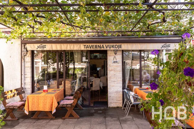 En venta, Commerce Property, 115 m², Budva