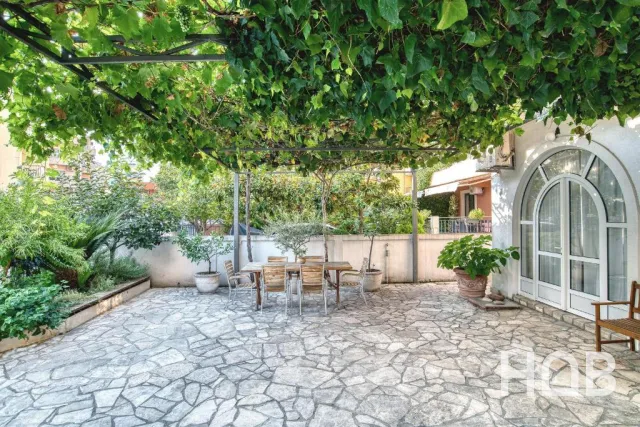 Satılık, Otel, 487 m², Budva