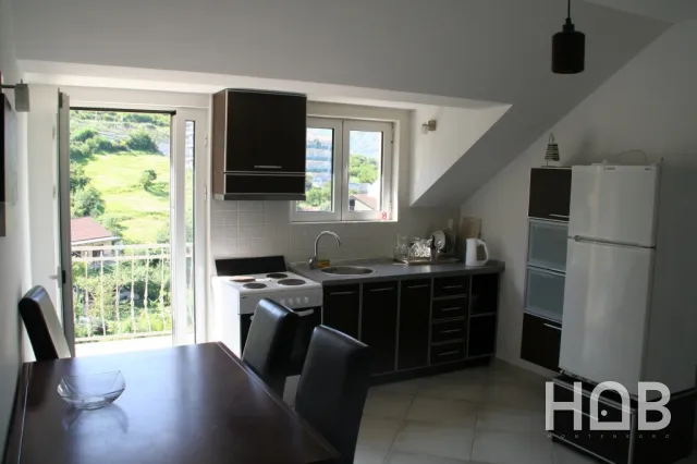 En venta, Villa, 400 m², Kotor