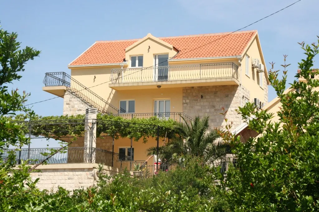 En venta, Villa, 400 m², Kotor